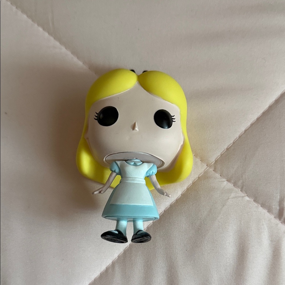 Alice in Wonderland Pop Funko